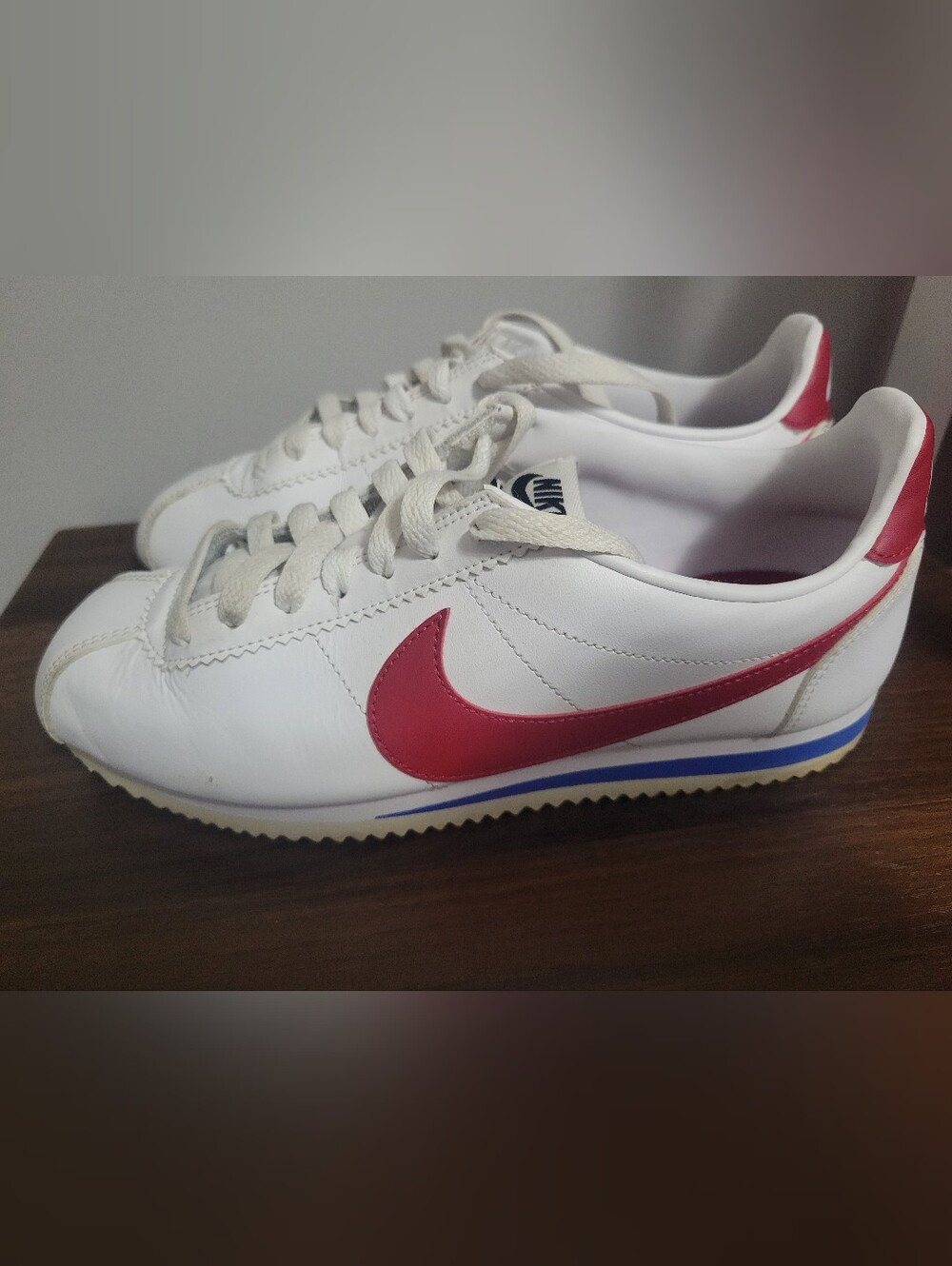 NIKE Classic Cortez Leather Red White Blue Forest Gump - Picture 3 of 5